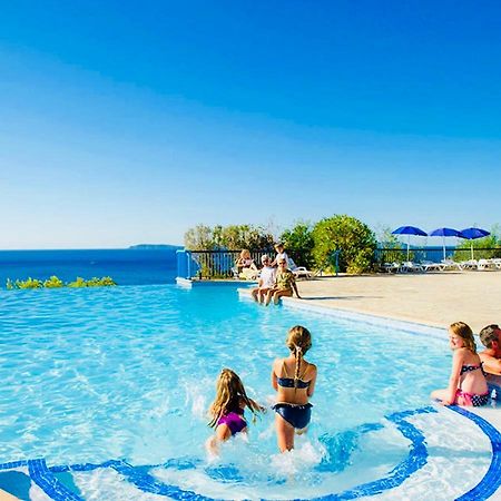 Mazet « Domaine De La Pinede » Διαμέρισμα Le Lavandou Εξωτερικό φωτογραφία