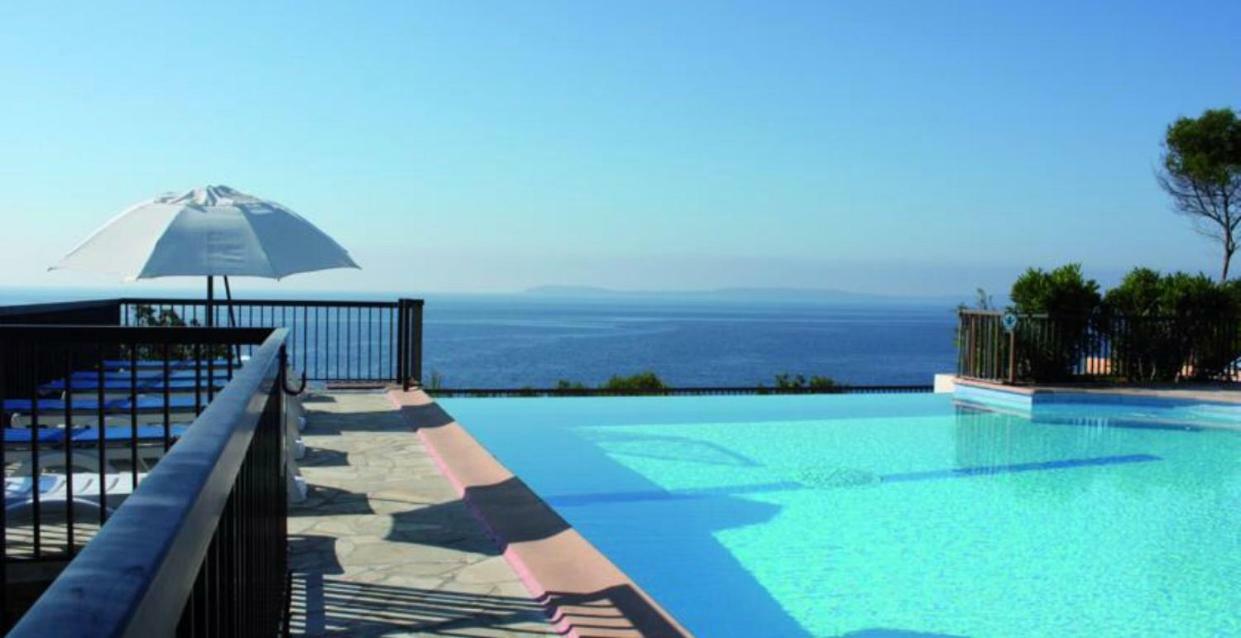 Mazet « Domaine De La Pinede » Διαμέρισμα Le Lavandou Εξωτερικό φωτογραφία
