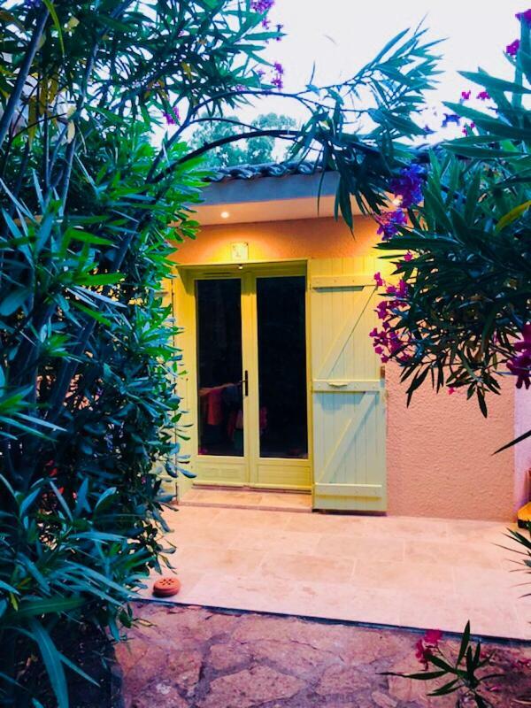 Mazet « Domaine De La Pinede » Διαμέρισμα Le Lavandou Εξωτερικό φωτογραφία