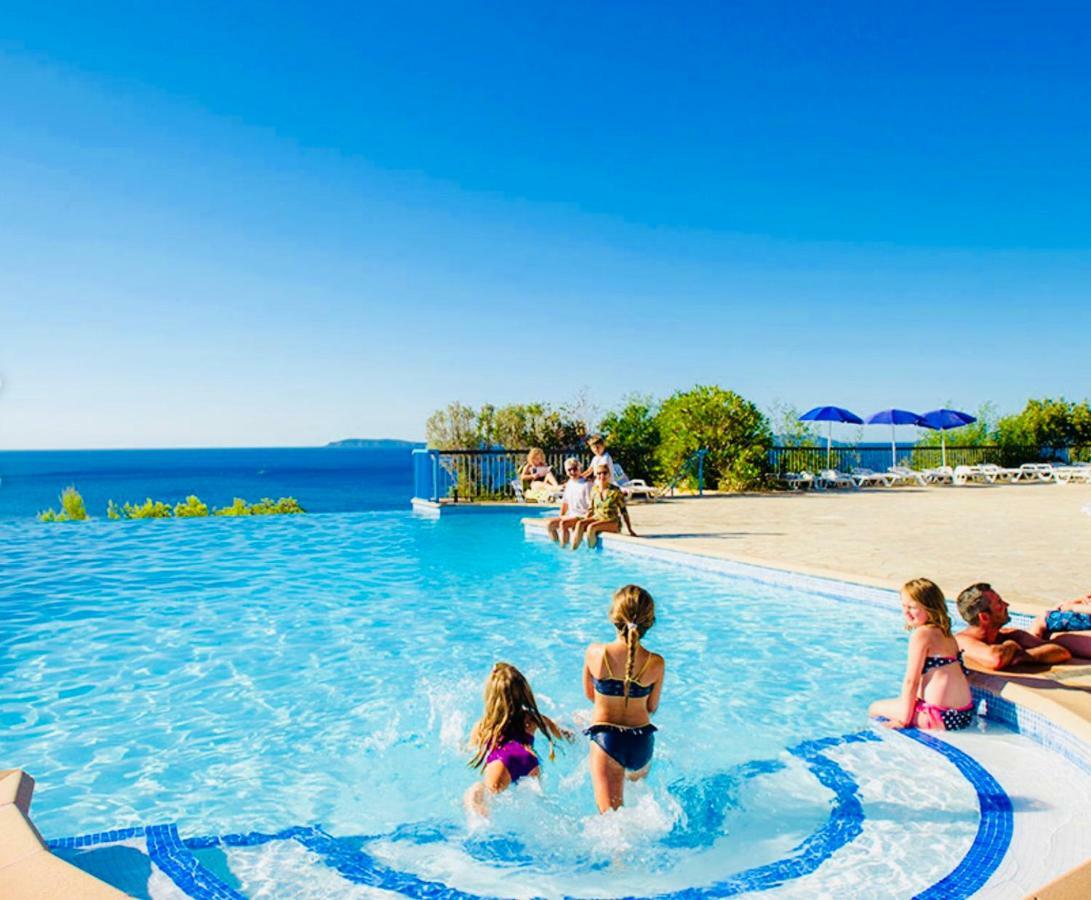 Mazet « Domaine De La Pinede » Διαμέρισμα Le Lavandou Εξωτερικό φωτογραφία